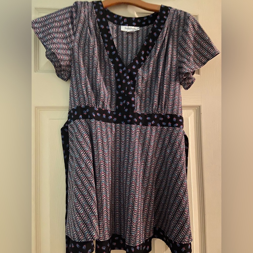 Motherhood maternity medium shirt